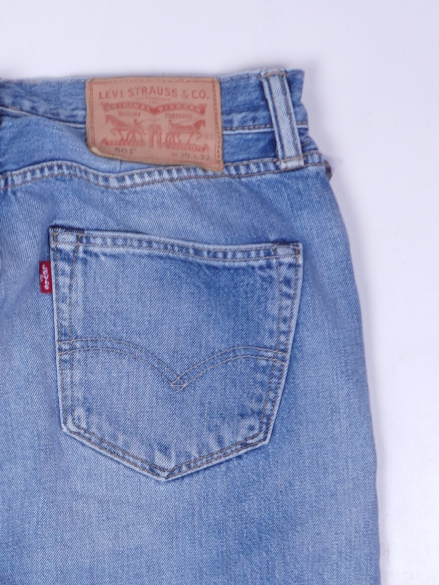 Levis 501 Straight Leg Jeans (W30)