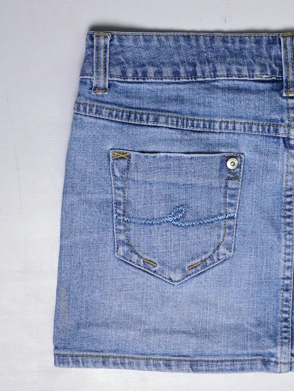 Y2K 38 Mini Rock (M)