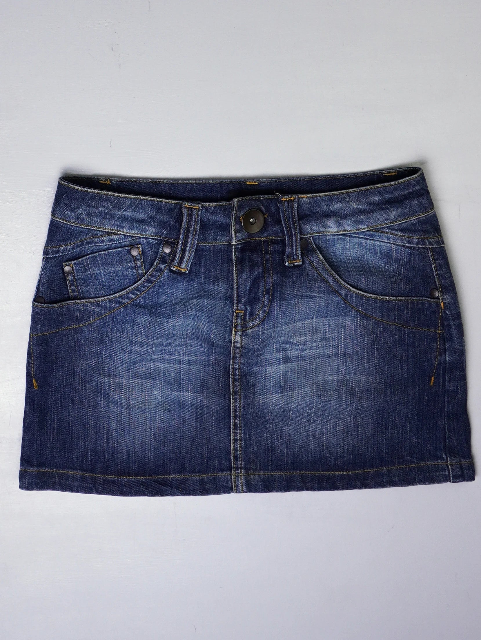 Y2K 38 Mini Rock (M)