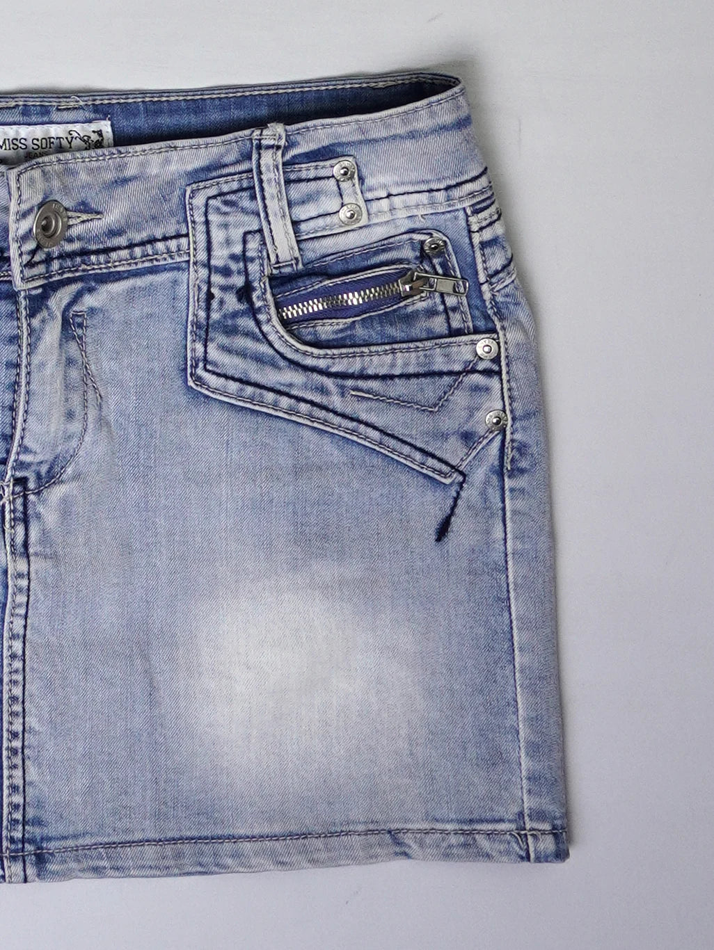 Y2K 40 Mini Rock (L)