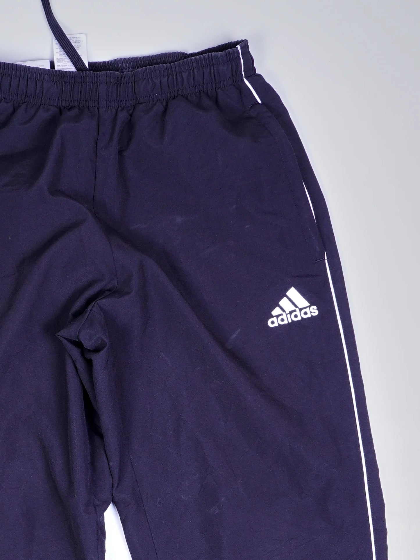 Adidas (M)