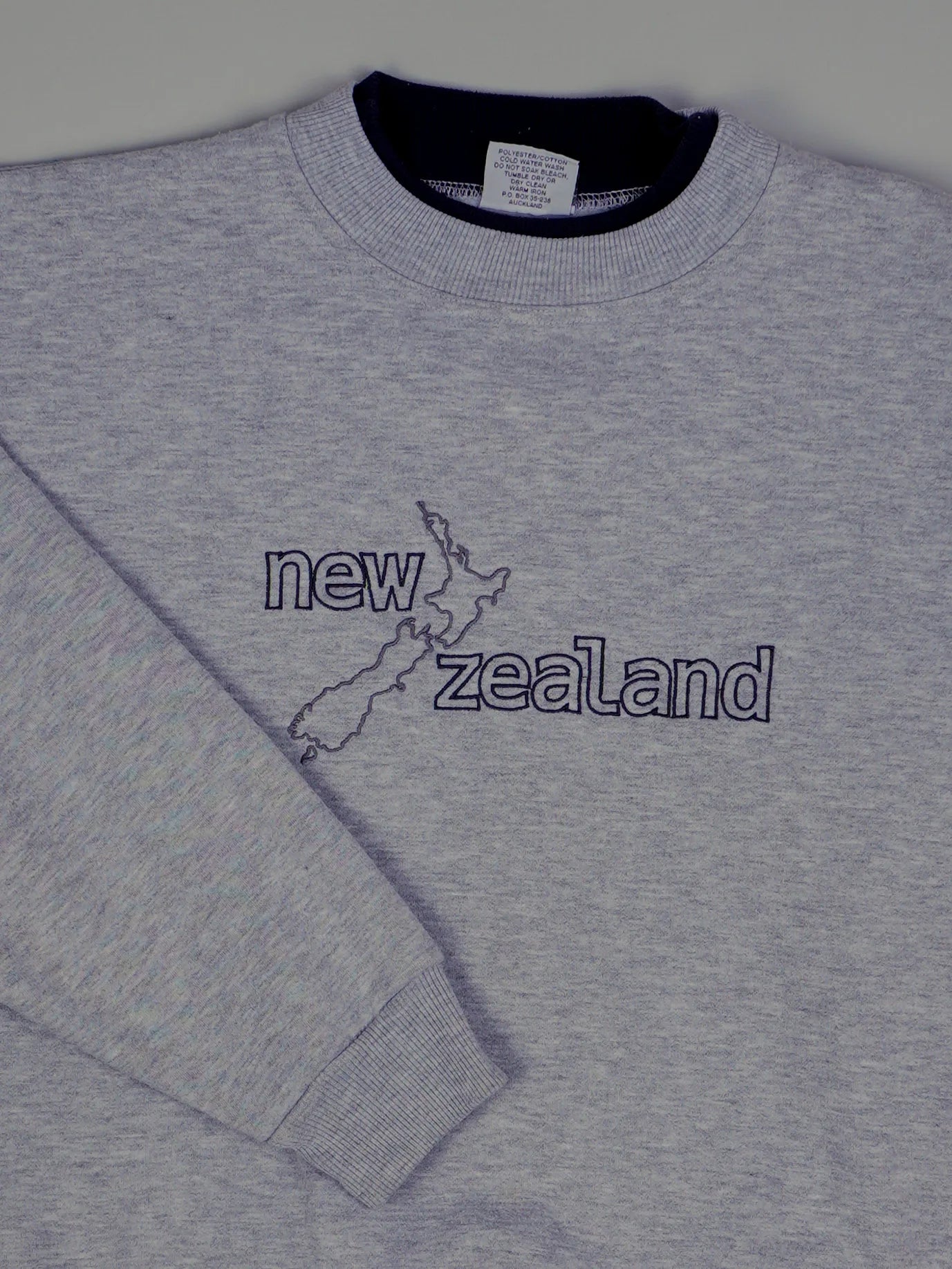 New Zeland Sweater (M)
