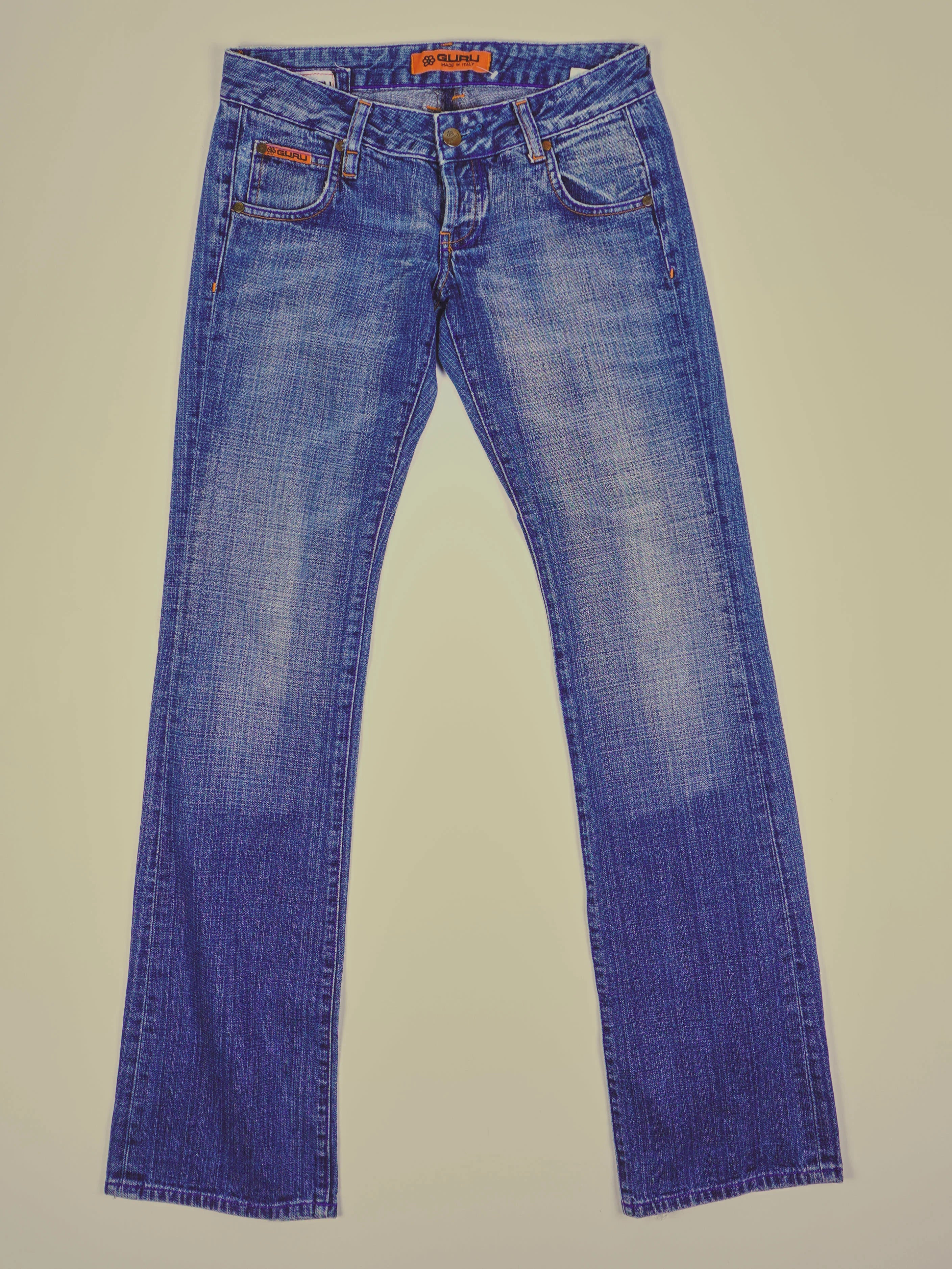 Vintage Guru Low Waist Y2K Jeans (W28)
