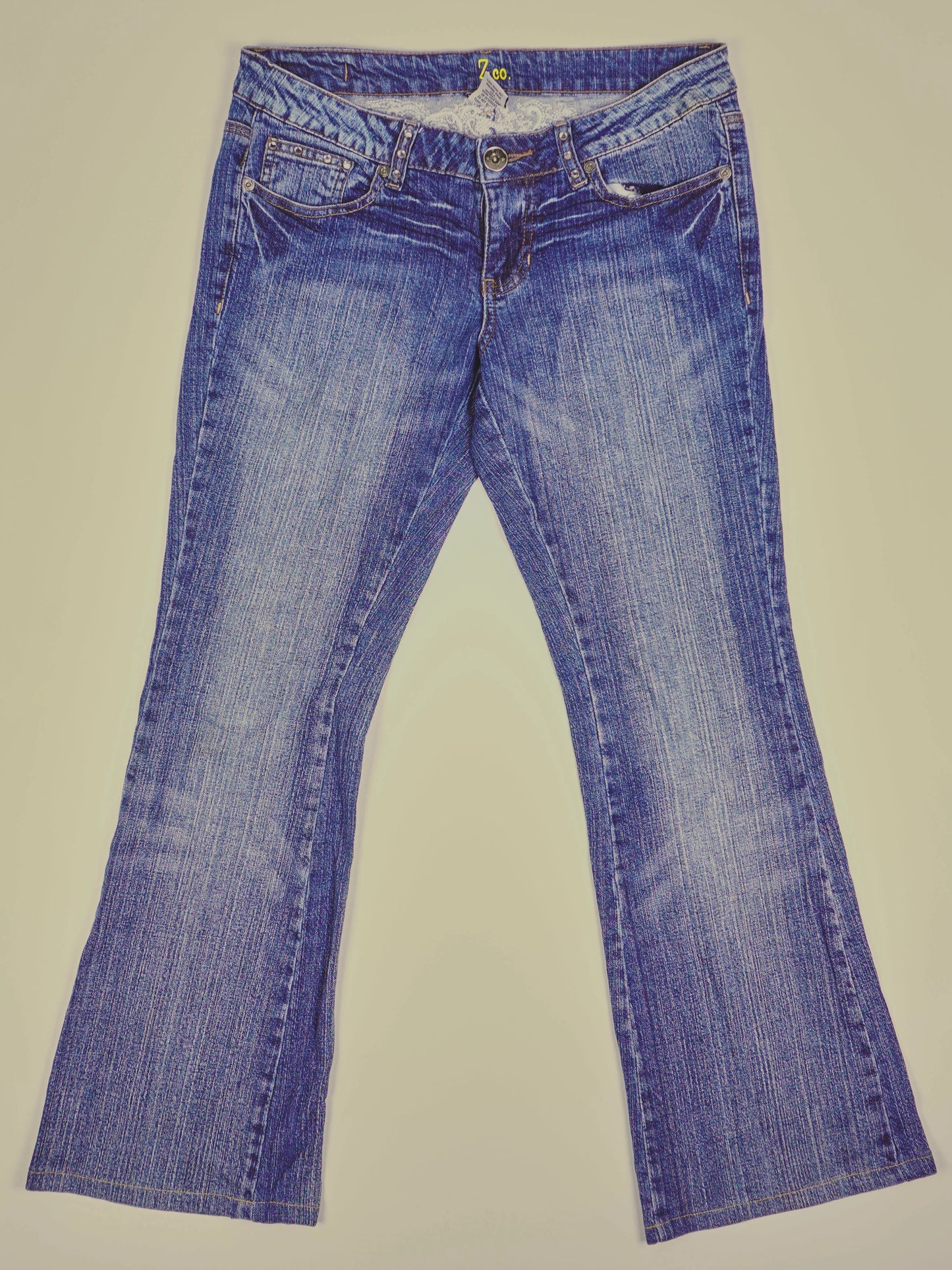 Vintage Low Waist Y2K Jeans (W32)