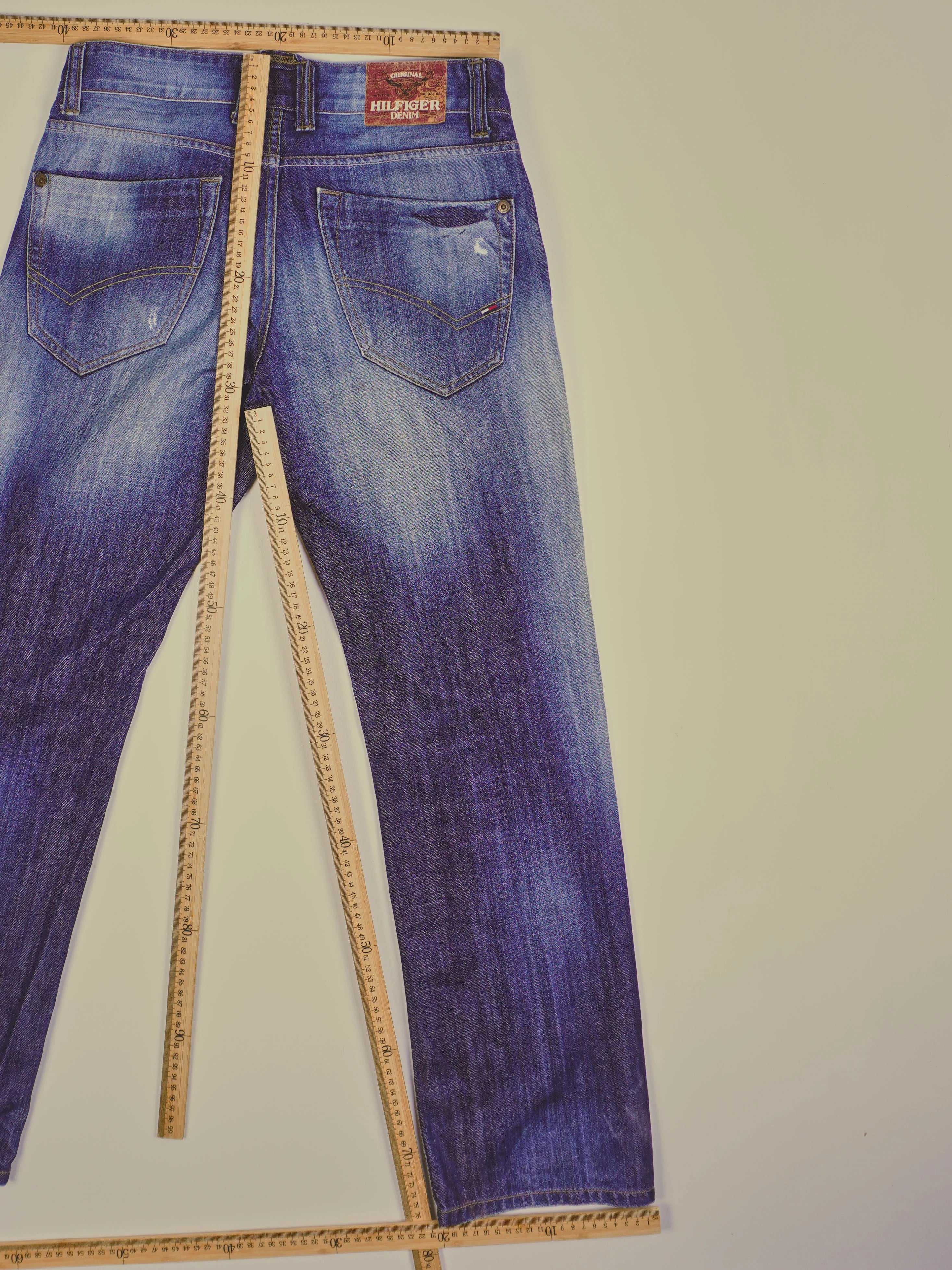 Tommy Hilfiger Washed Jeans (W32)