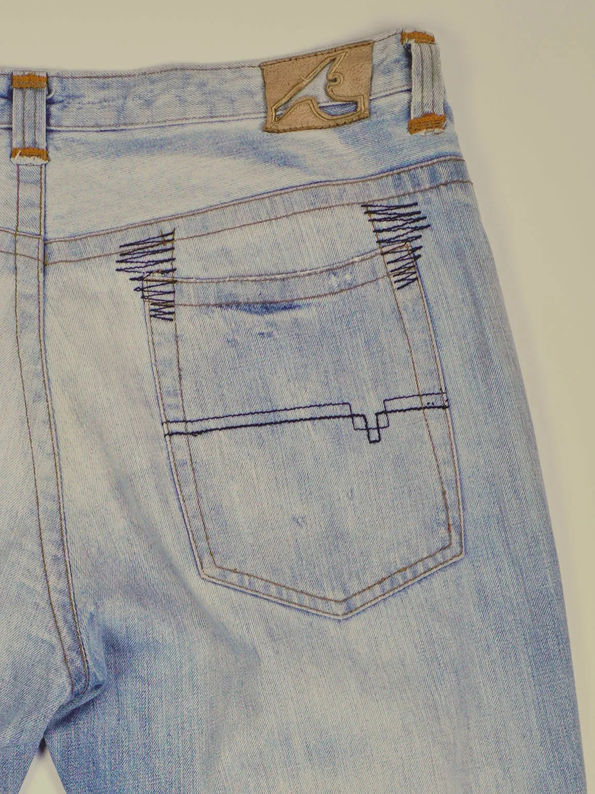 Vintage Washed Jeans (W38)