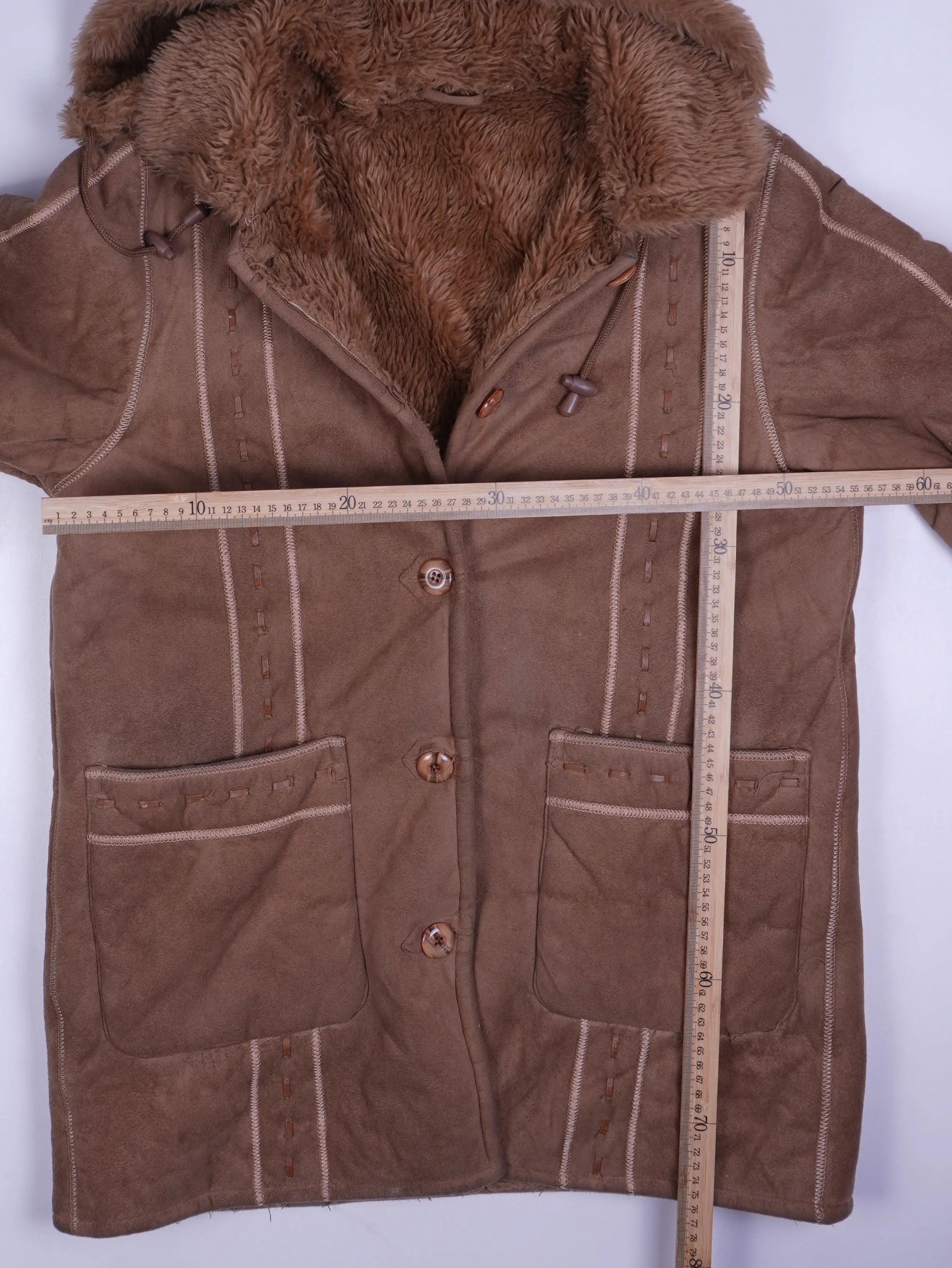 Vintage Mantel Braun