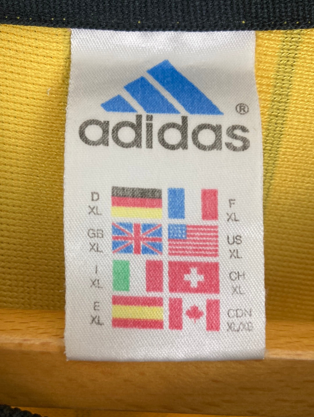 Adidas Trikot (L)