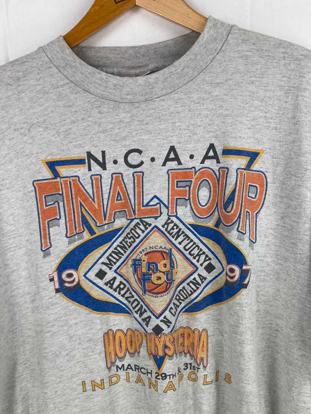 Final Four T-Shirt (L)