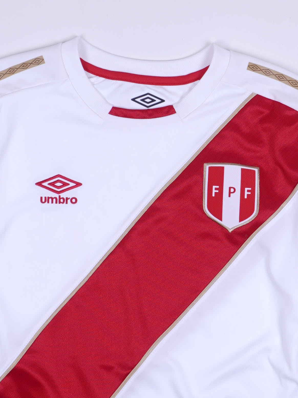 Umbro Peru 2018 Heim Trikot (L)