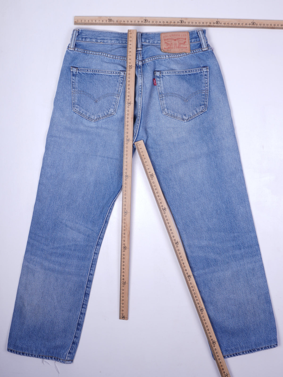 Levis 501 Straight Leg Jeans (W30)