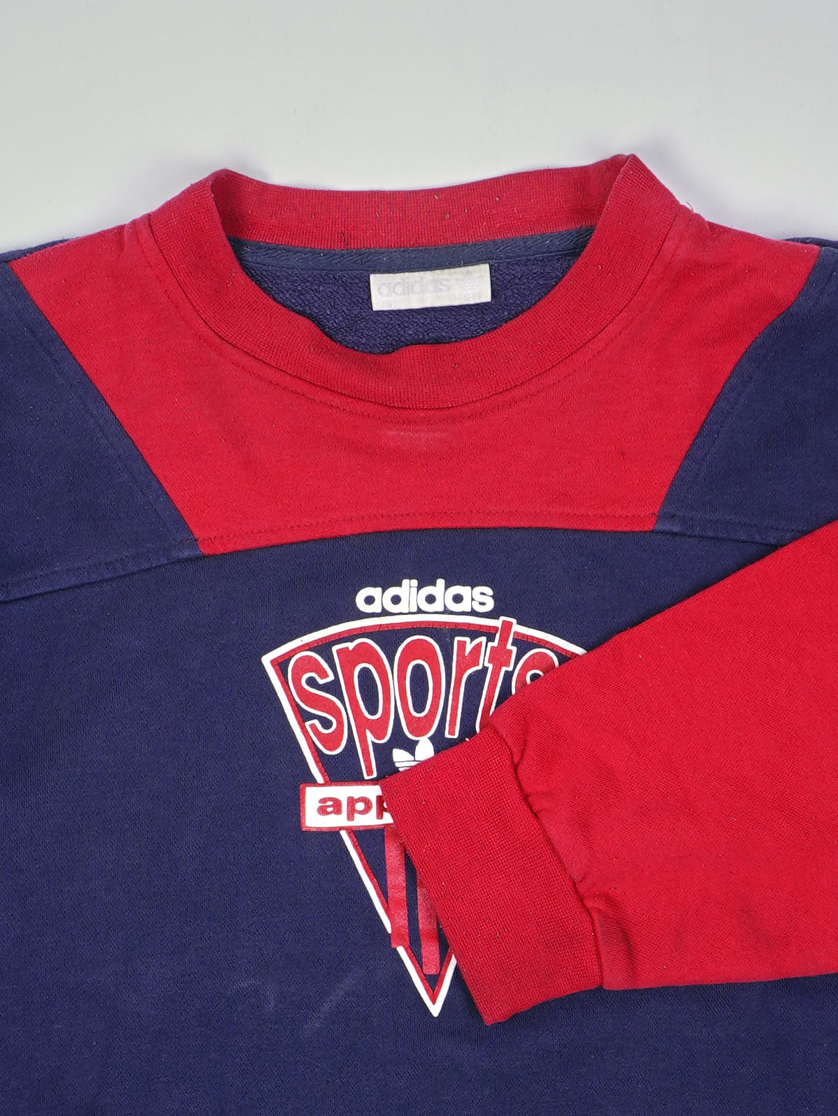 Adidas Sweater (M)