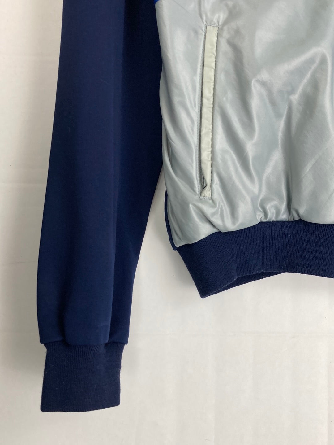 Adidas track jacket (M)