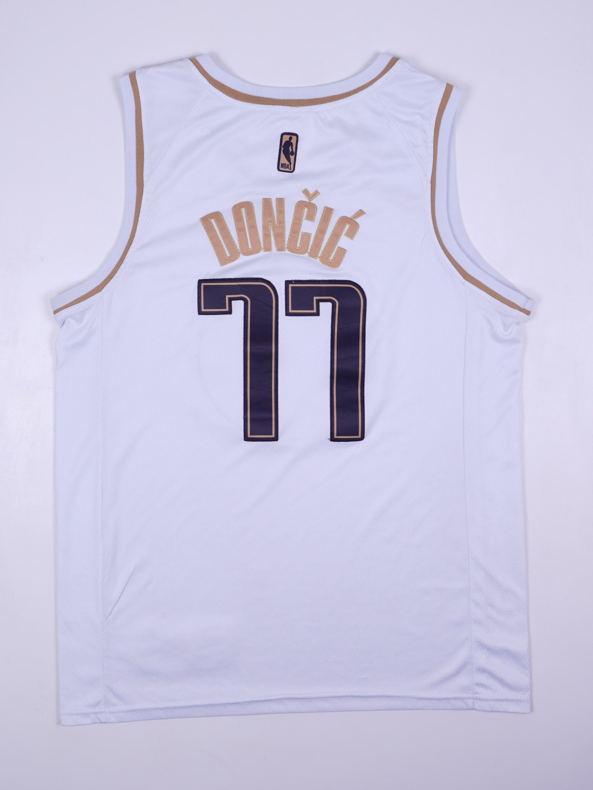 Nike Dallas Mavericks "Dončič" NBA Trikot (XL)
