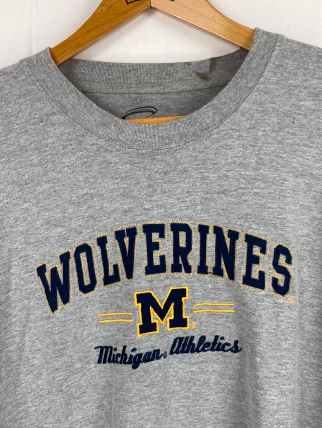 Michigan Athletics Wolverines T-Shirt (XL)