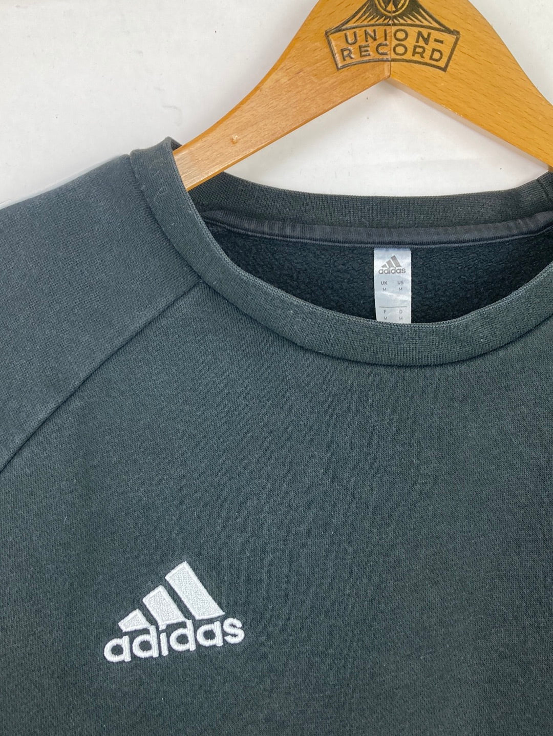 Adidas Sweater (M)