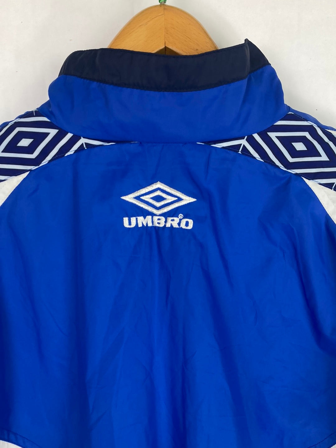 Umbro training jacket (S)