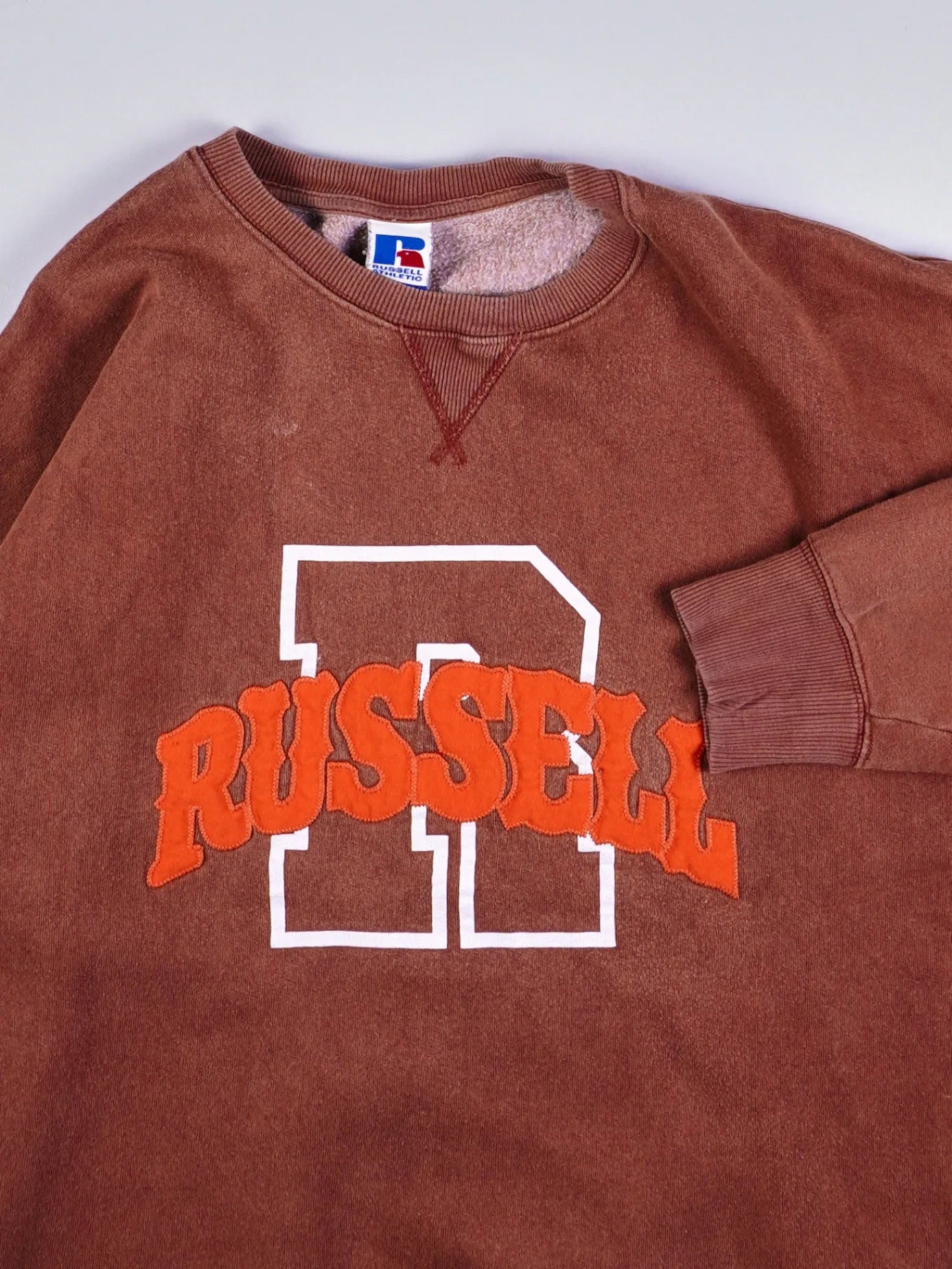 Russell Athletic Sweater (L)