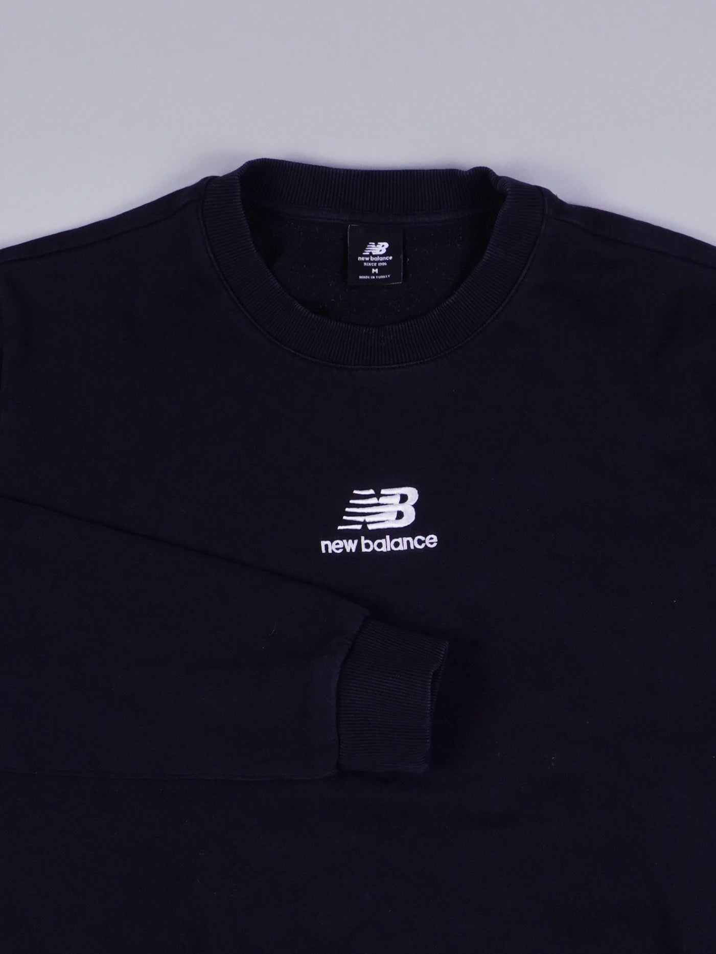 New Balance Sweater (M)