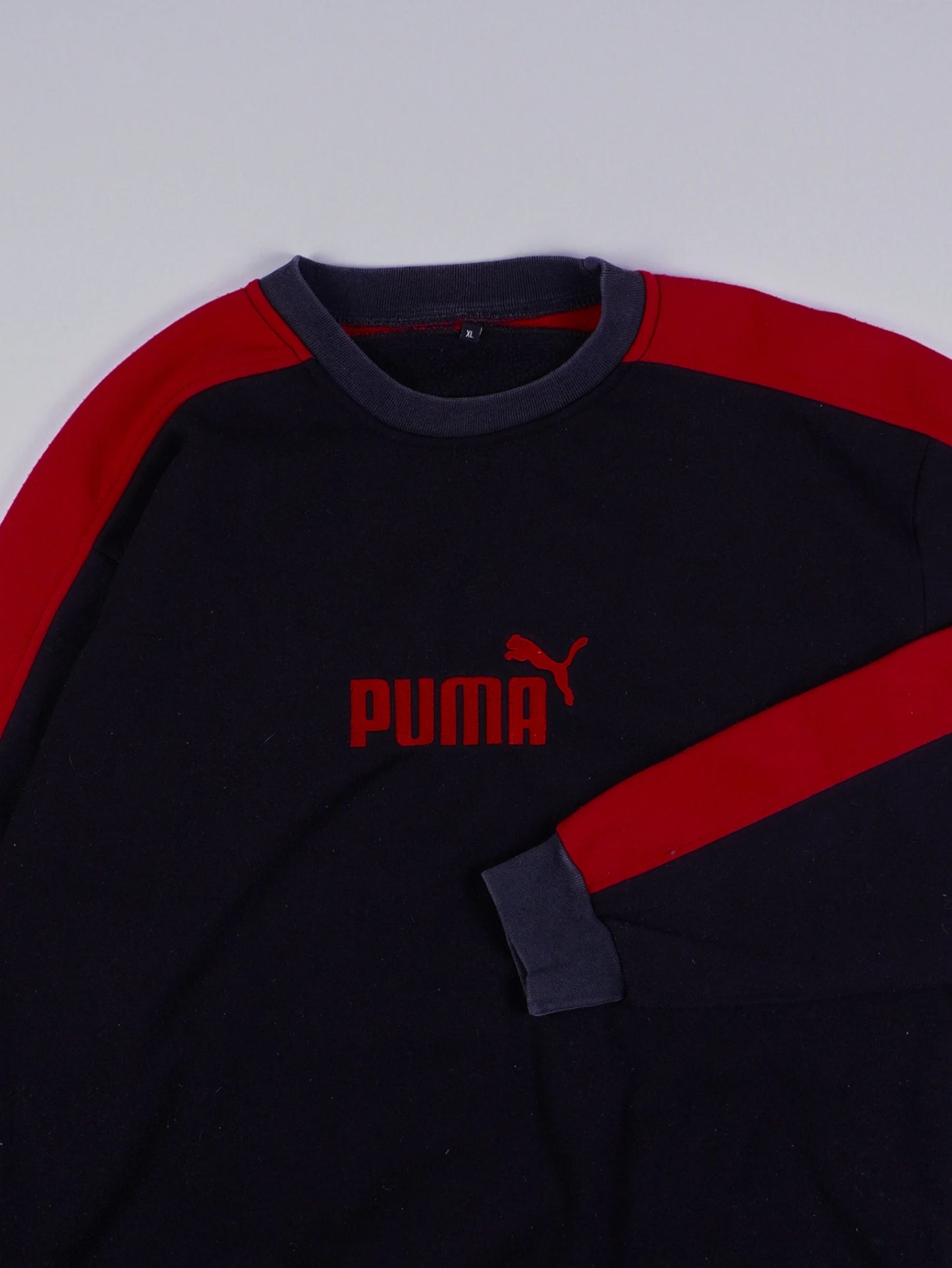 Puma Sweater (L)
