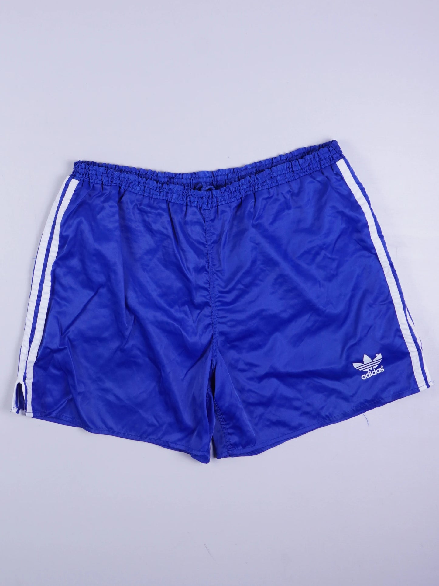 Adidas Shorts (L)