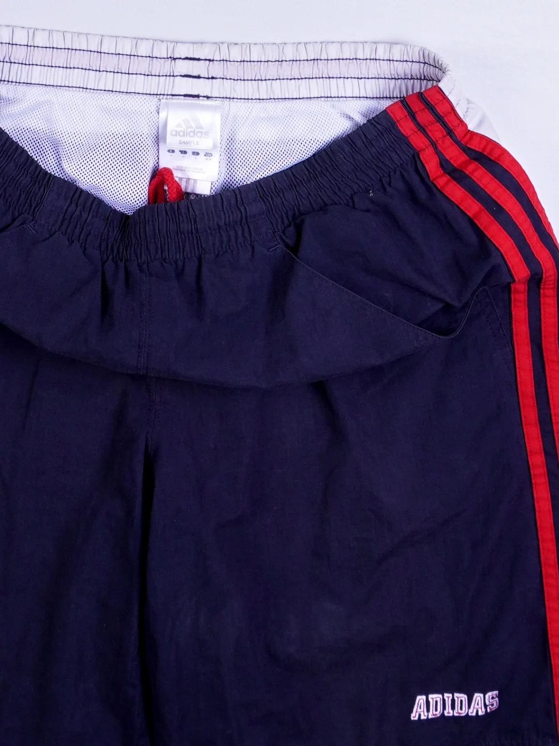Adidas Shorts (M)