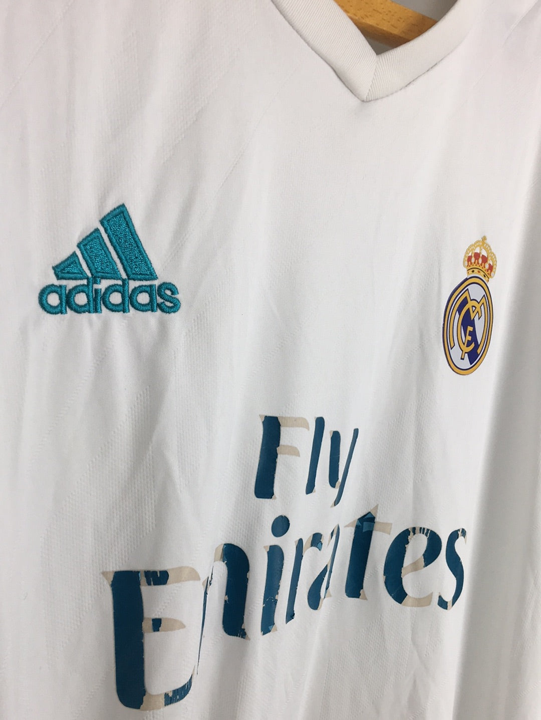 Adidas Real Madrid jersey (L)