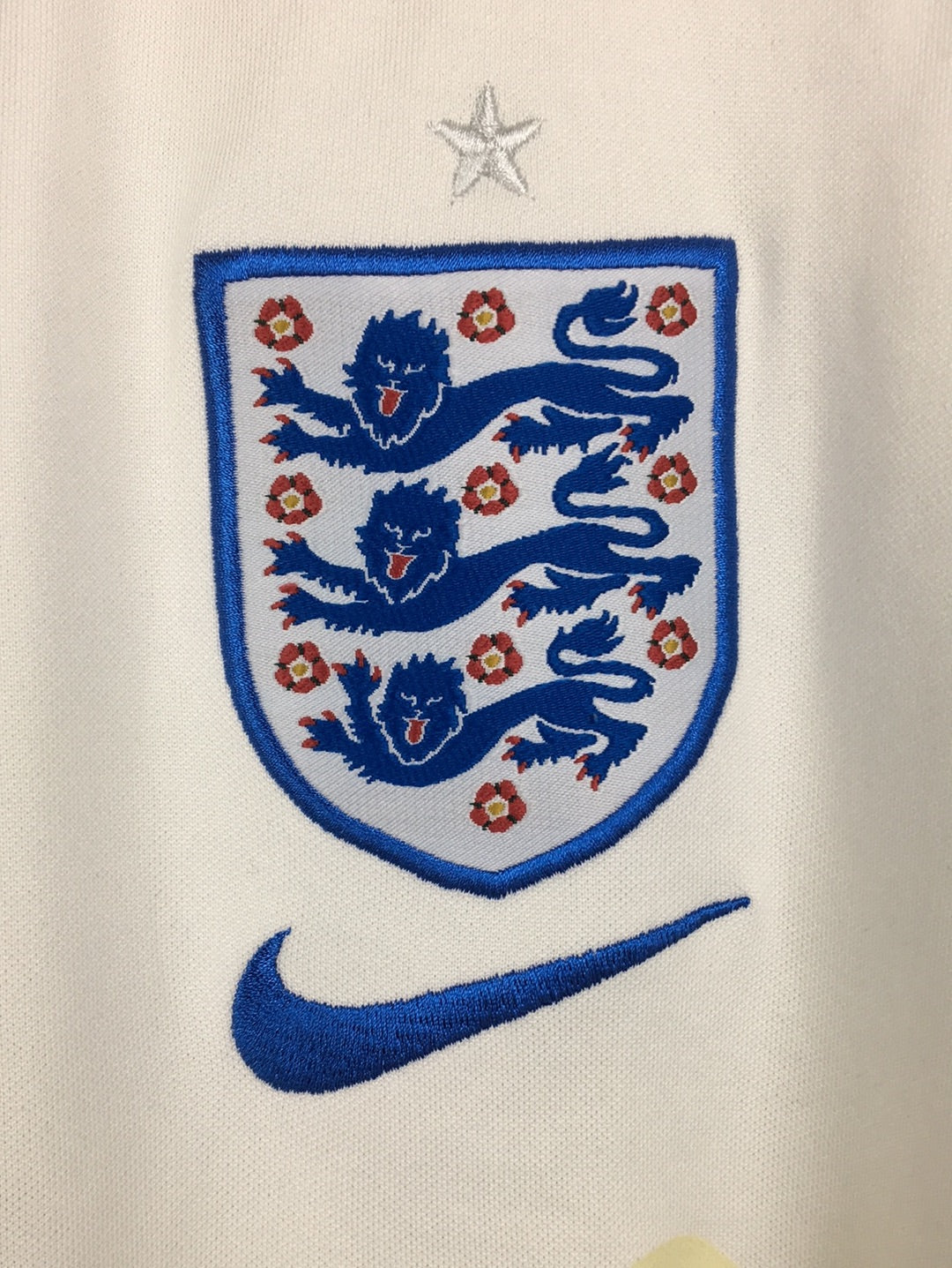 Nike England jersey (M)