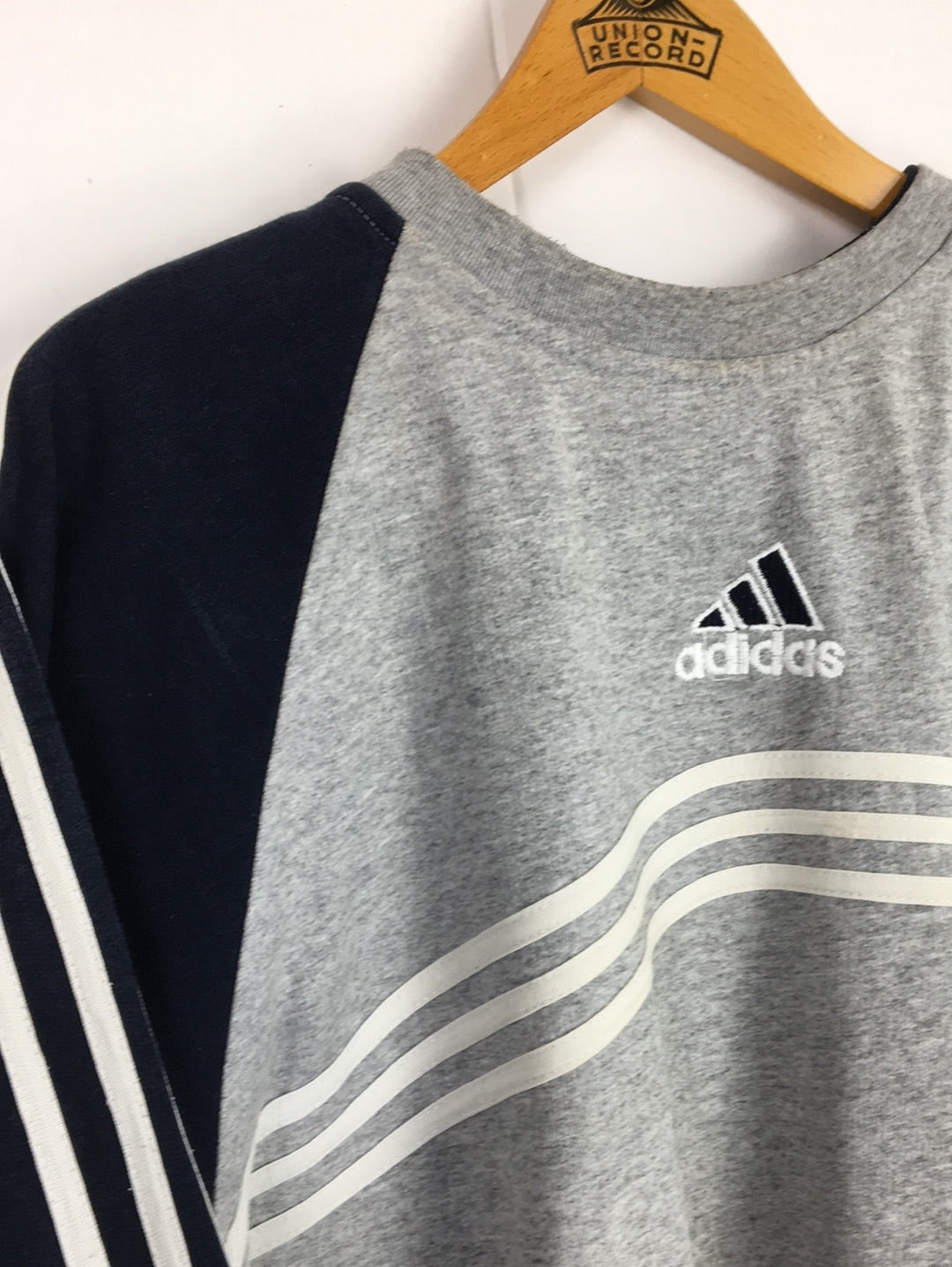 Adidas Sweater (L)