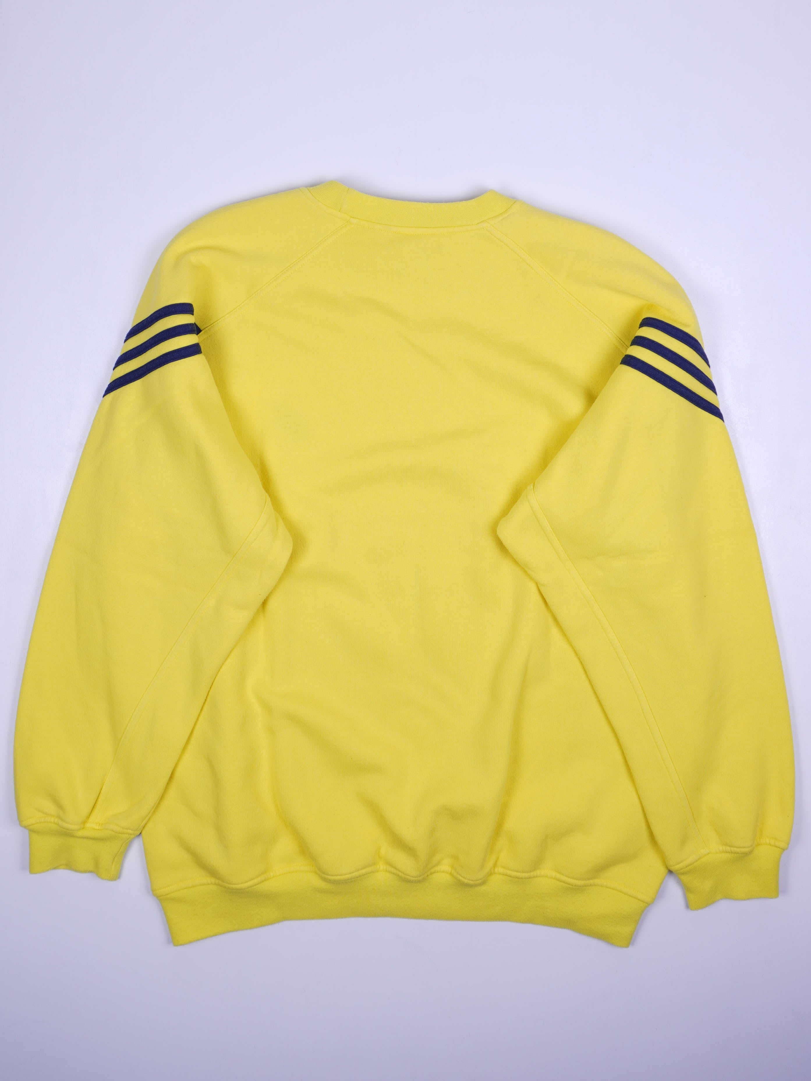 Adidas Sweater (XL)