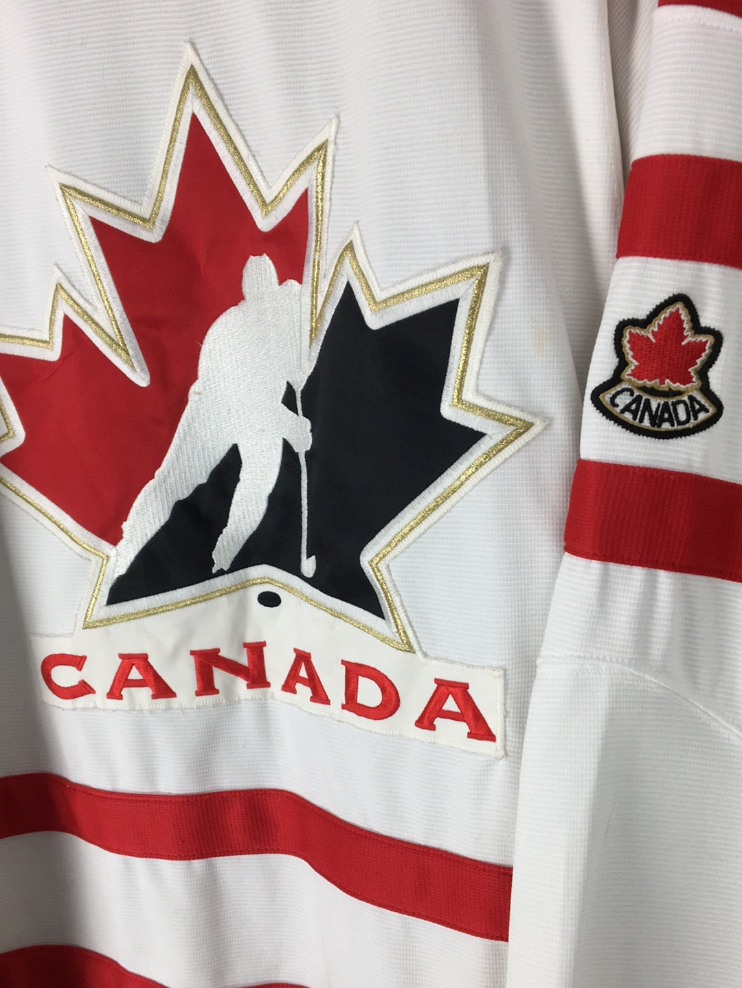 Nike “Canada” Sweater ()