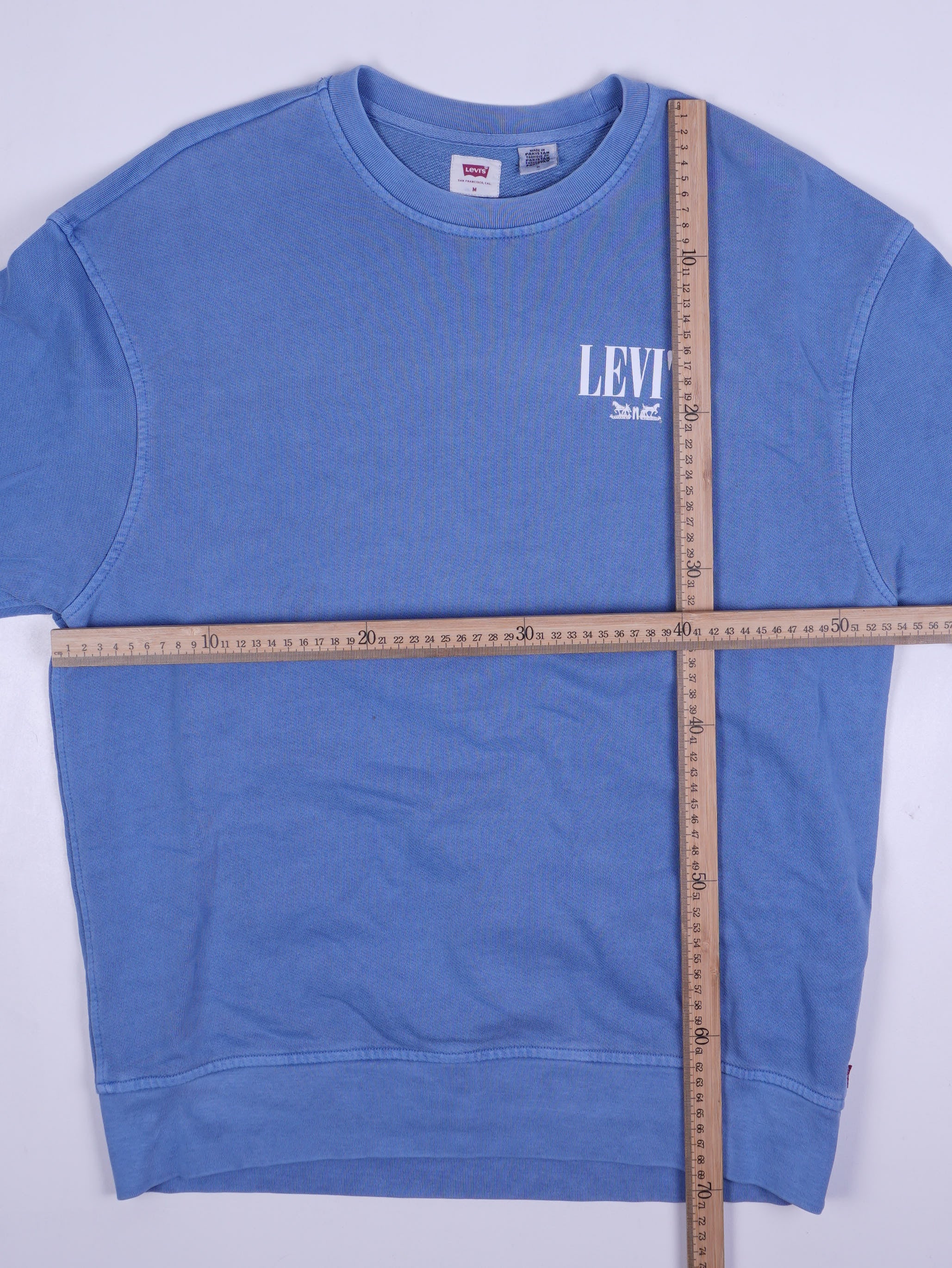 Levis Sweater (L)