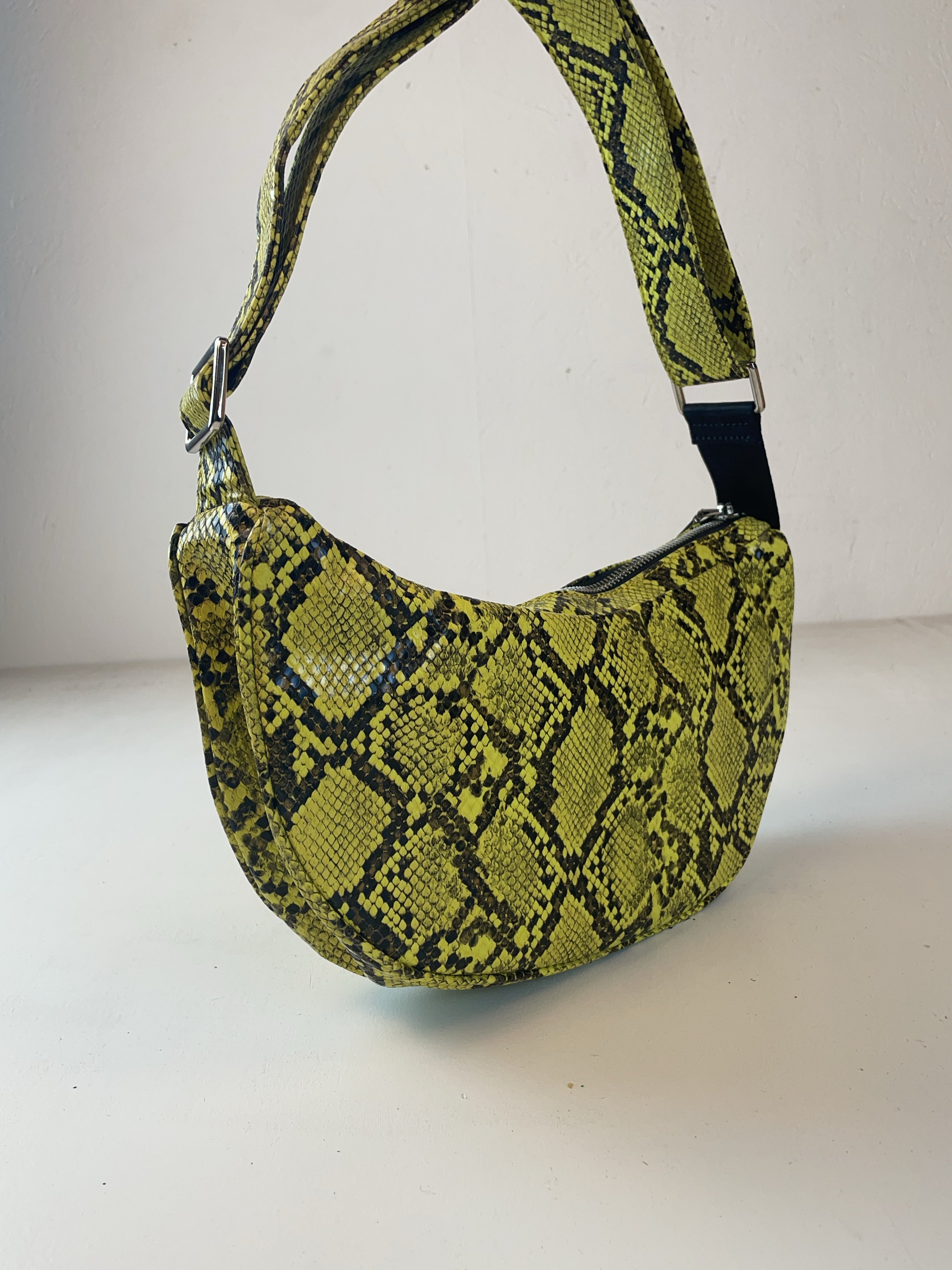 Schlangenmuster Baguette Tasche Gelb Y2k