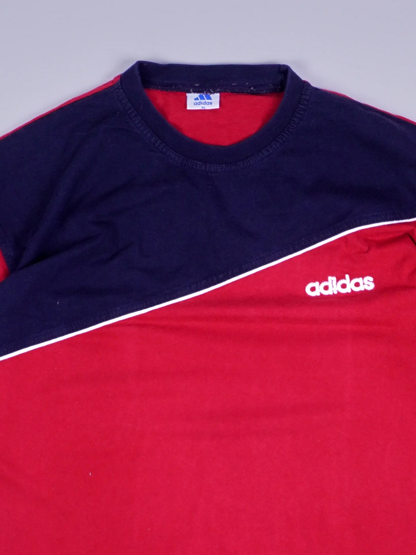 Adidas T-shirt (M)