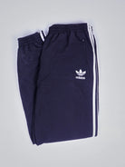 Adidas (L)