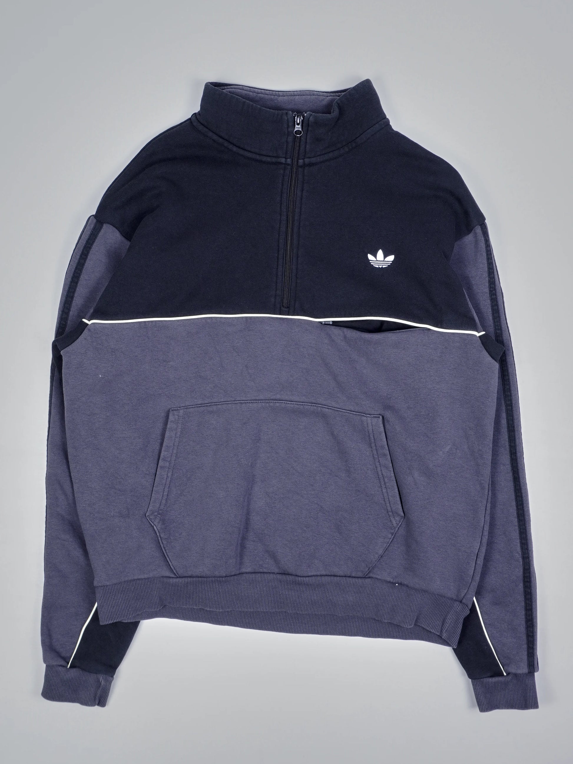 Adidas Sweater (M)
