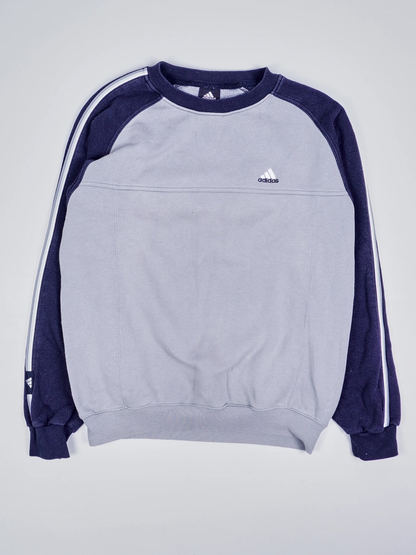 Adidas (M)