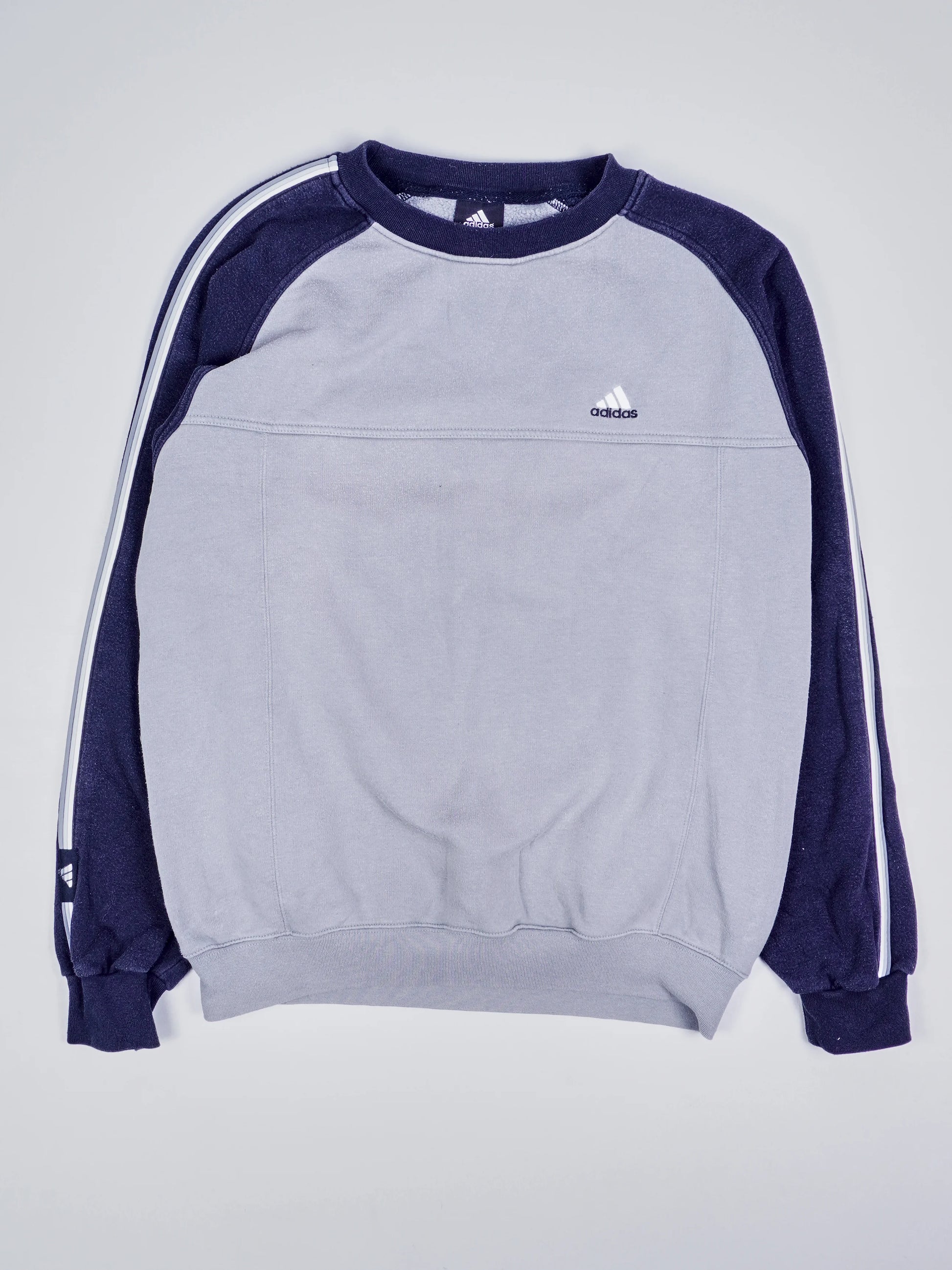 Adidas (M)
