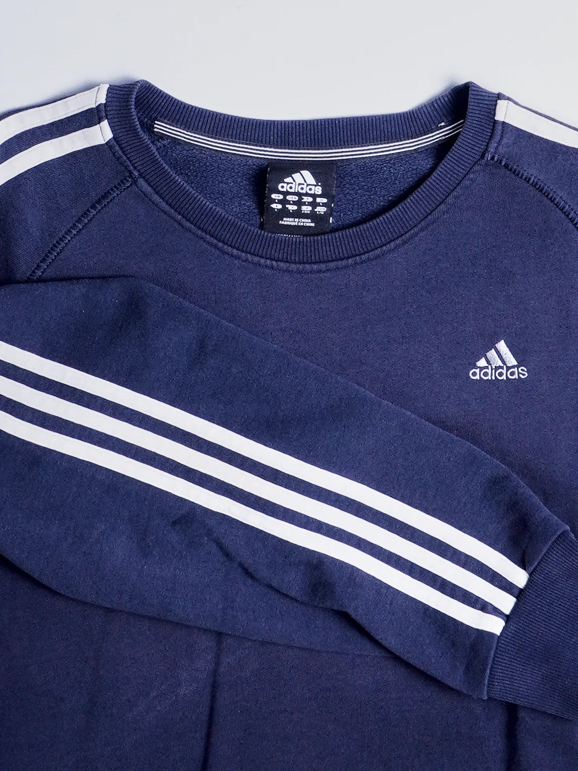 Adidas (L)
