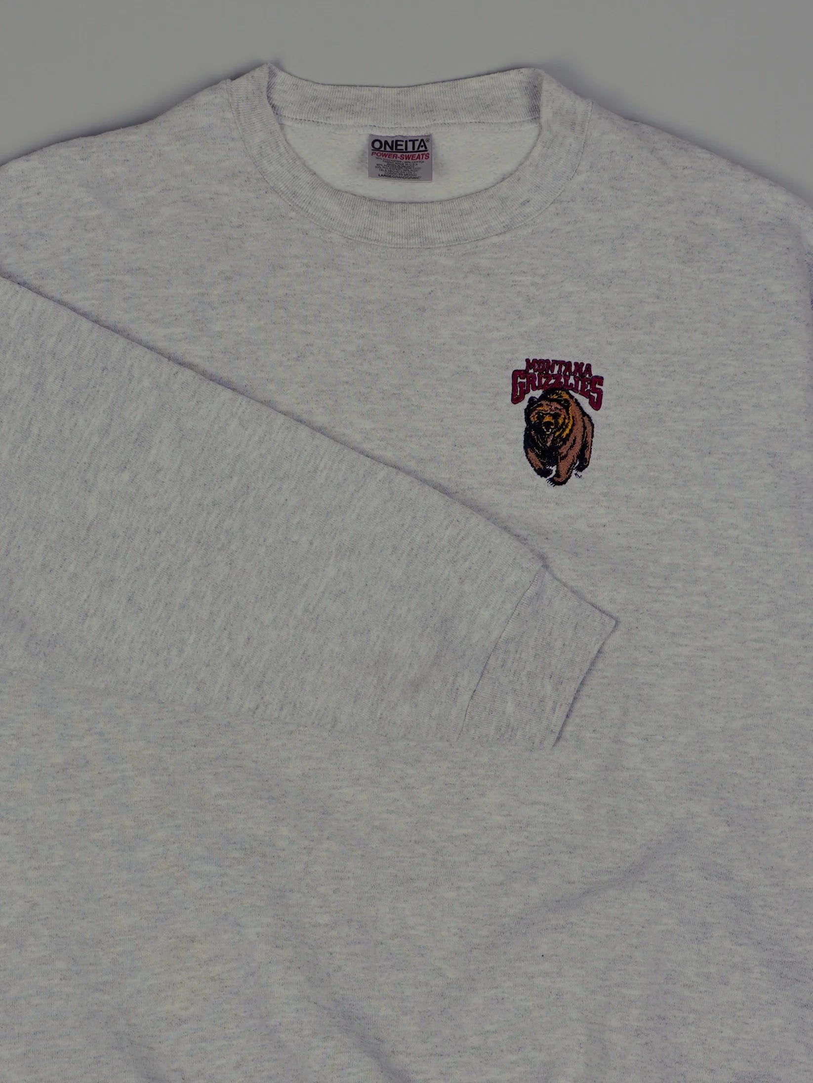 Oneita Sweater (M)