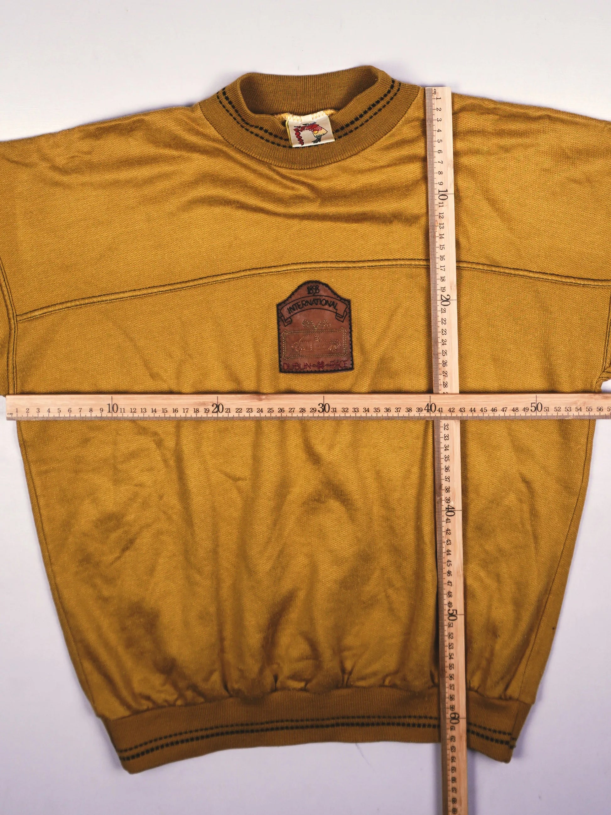 Robby Sweater (M)