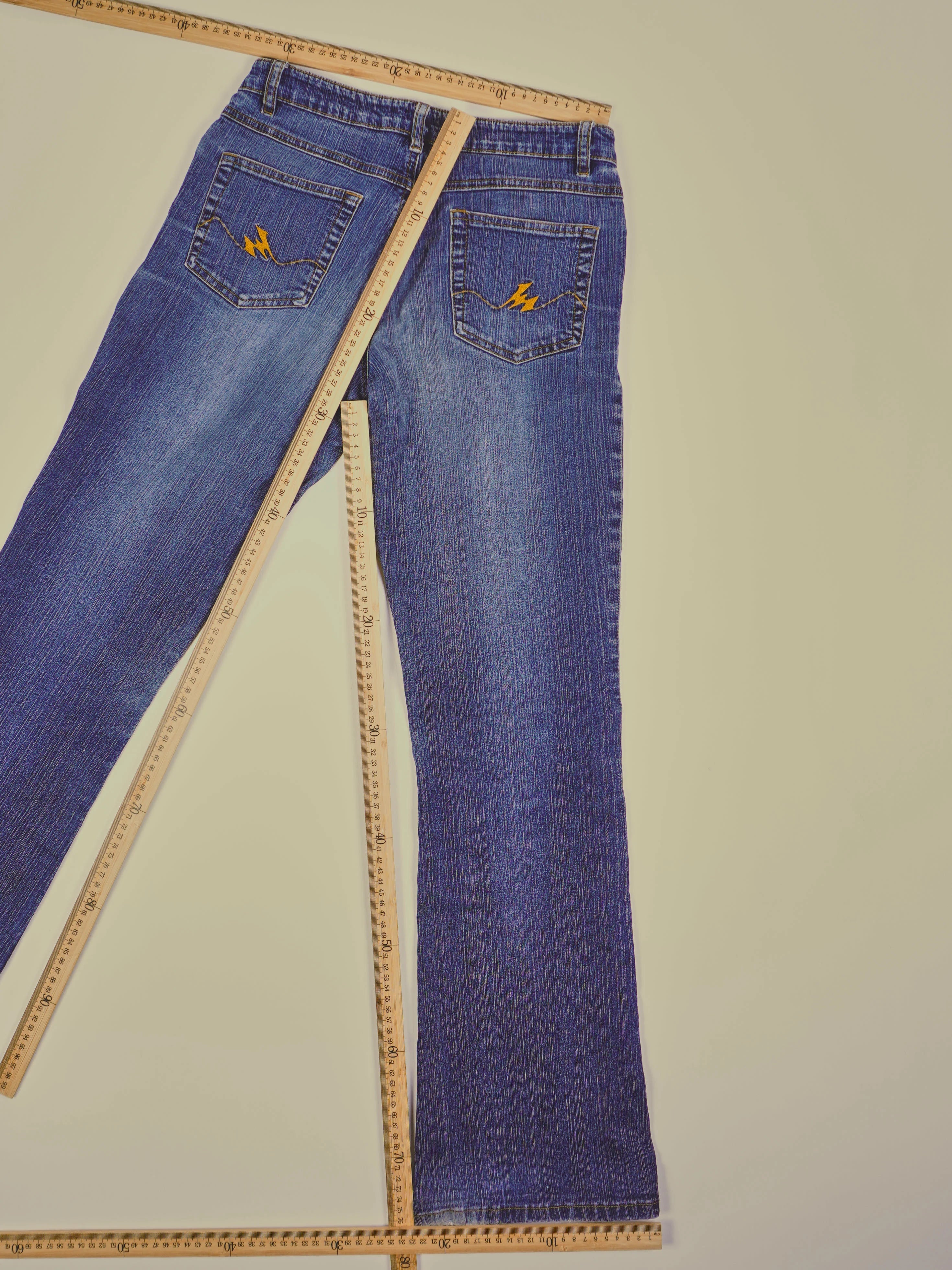 Vintage Y2K Jeans (W28)