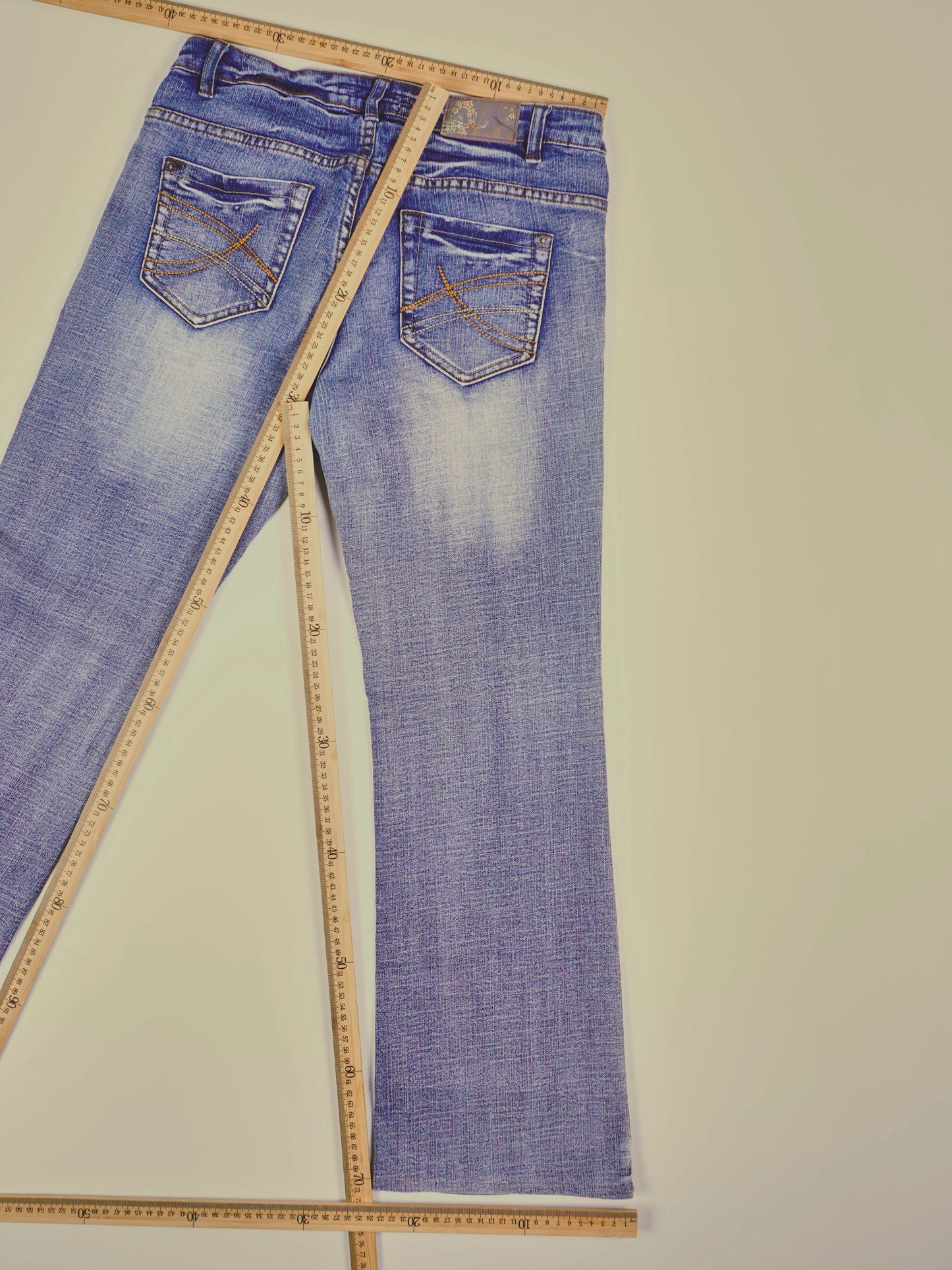 Vintage Low Waist Y2K Jeans (W34)