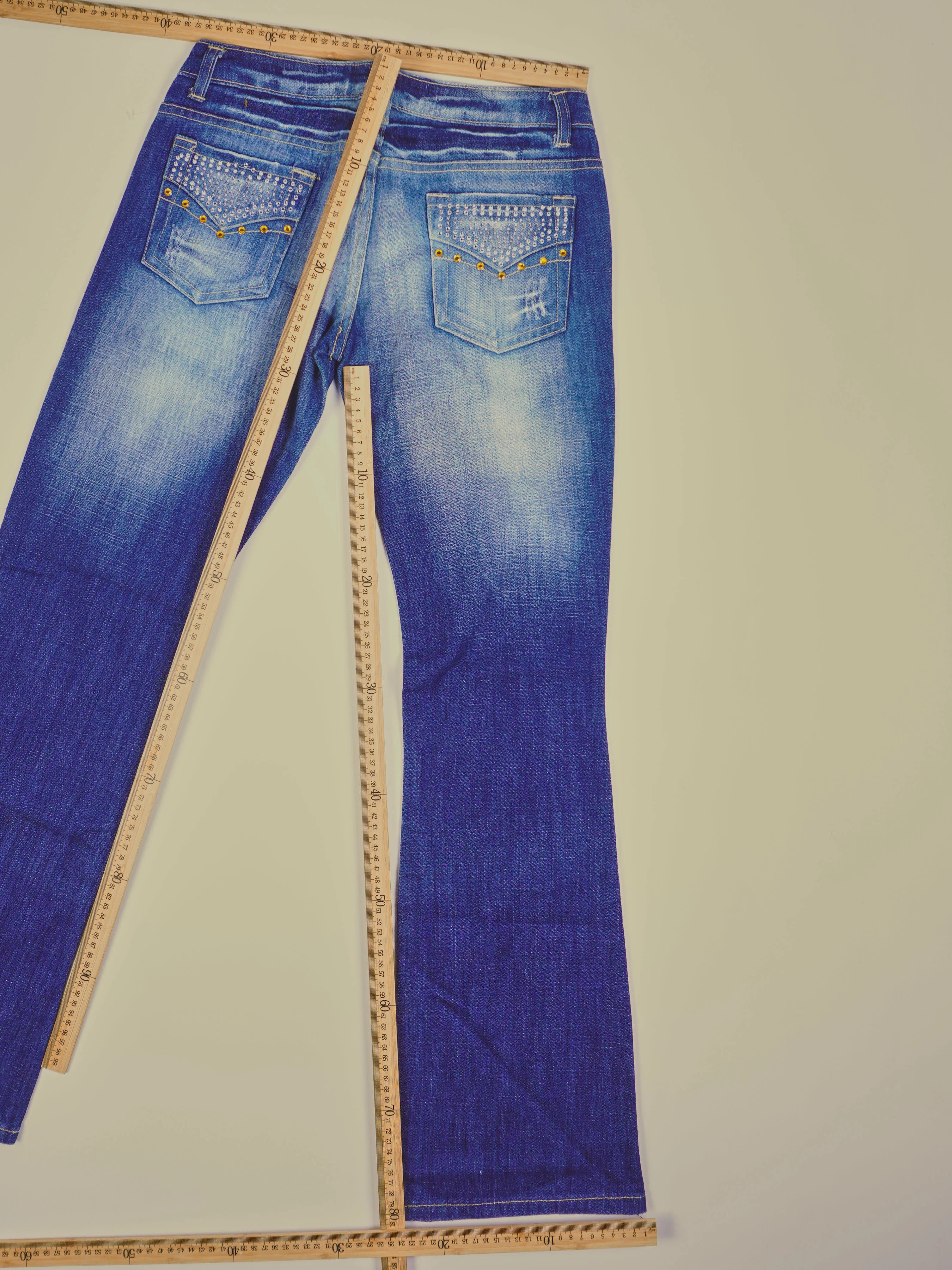 Vintage Low Waist Y2K Jeans (W30)
