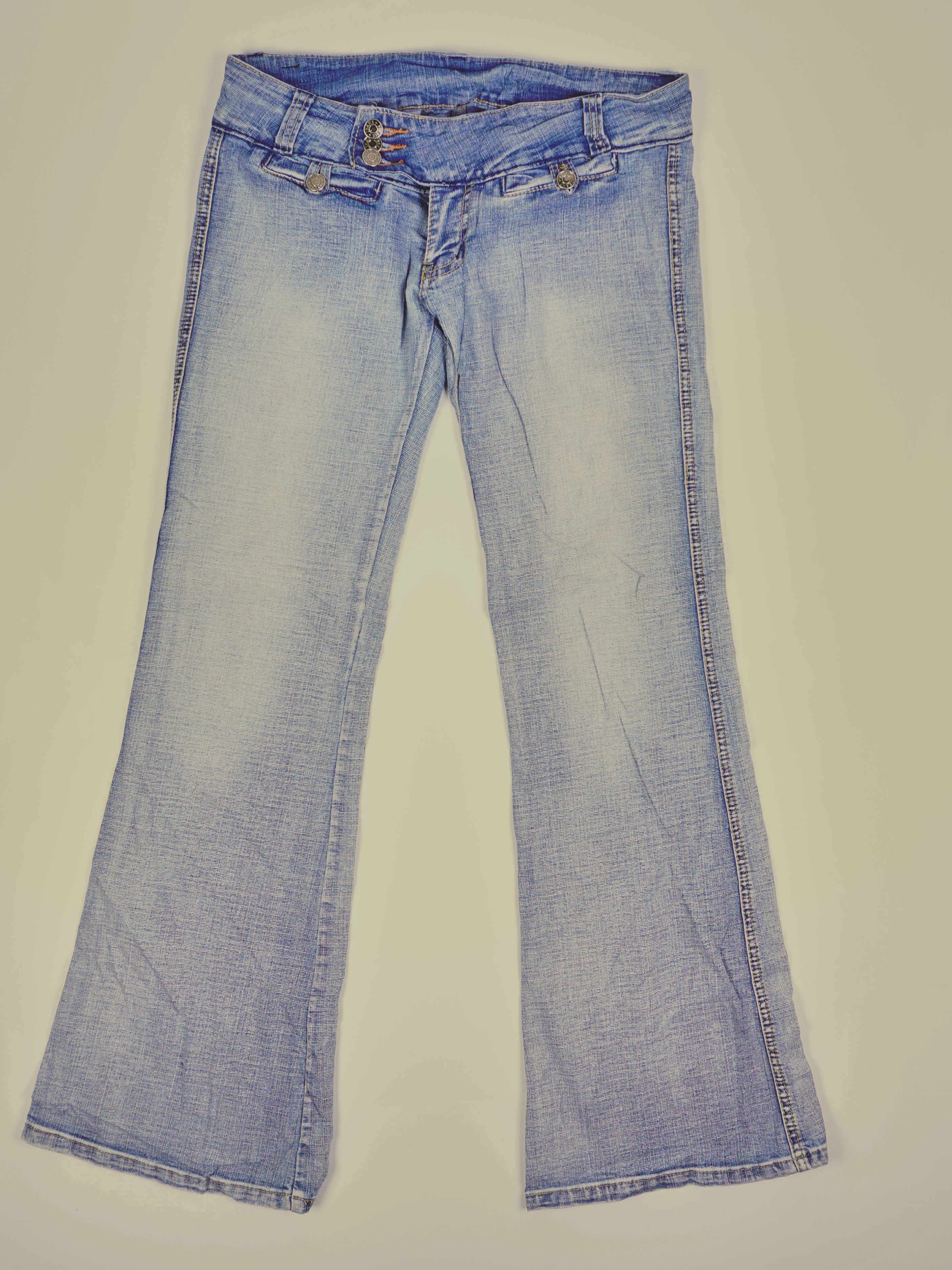 Vintage Low Waist Y2K Jeans (W30)
