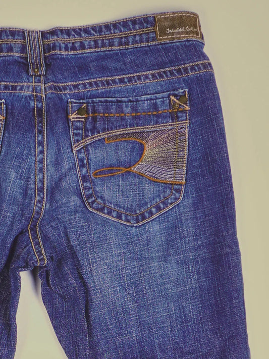 Vintage Low Waist Jeans (W34)