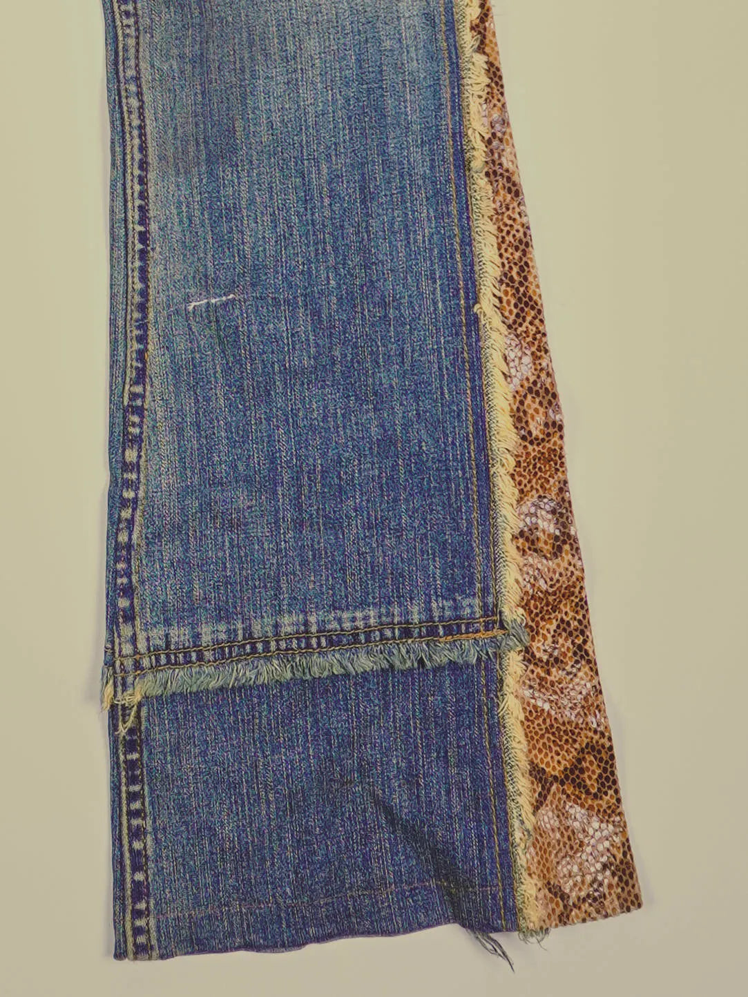 Vintage Allen B Y2K Jeans (W26)