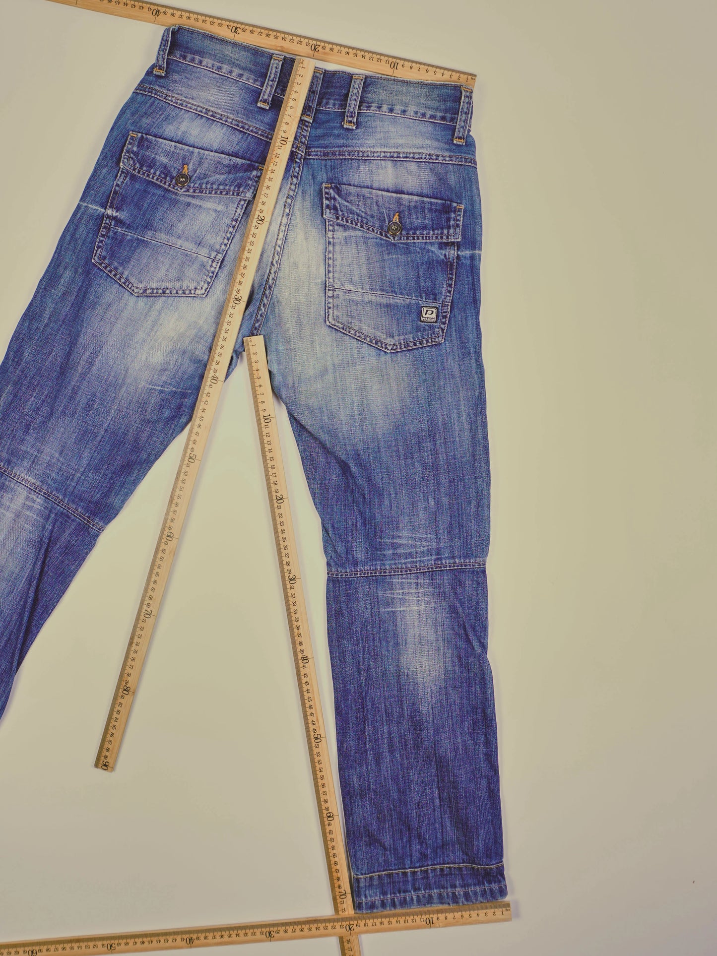Vintage Washed Jeans (W32)