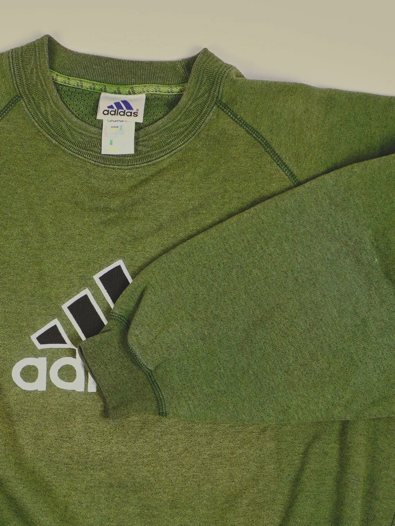 Adidas Sweater (S)
