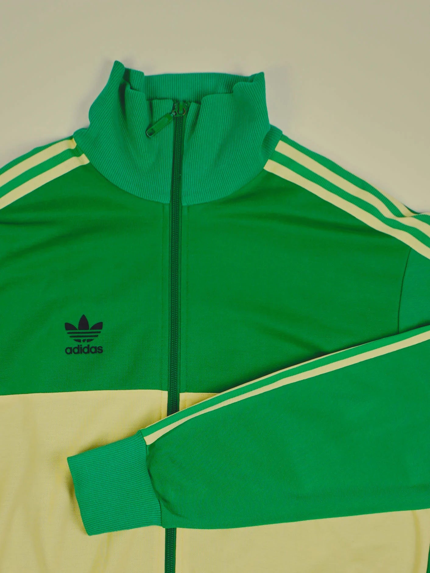 Adidas Trainingsjacke (S)
